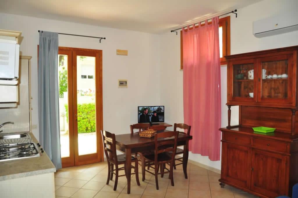 Residence Villa Clara San Vincenzo Exterior photo