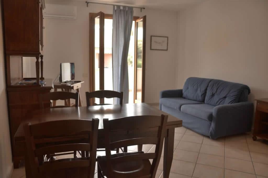 Residence Villa Clara San Vincenzo Exterior photo